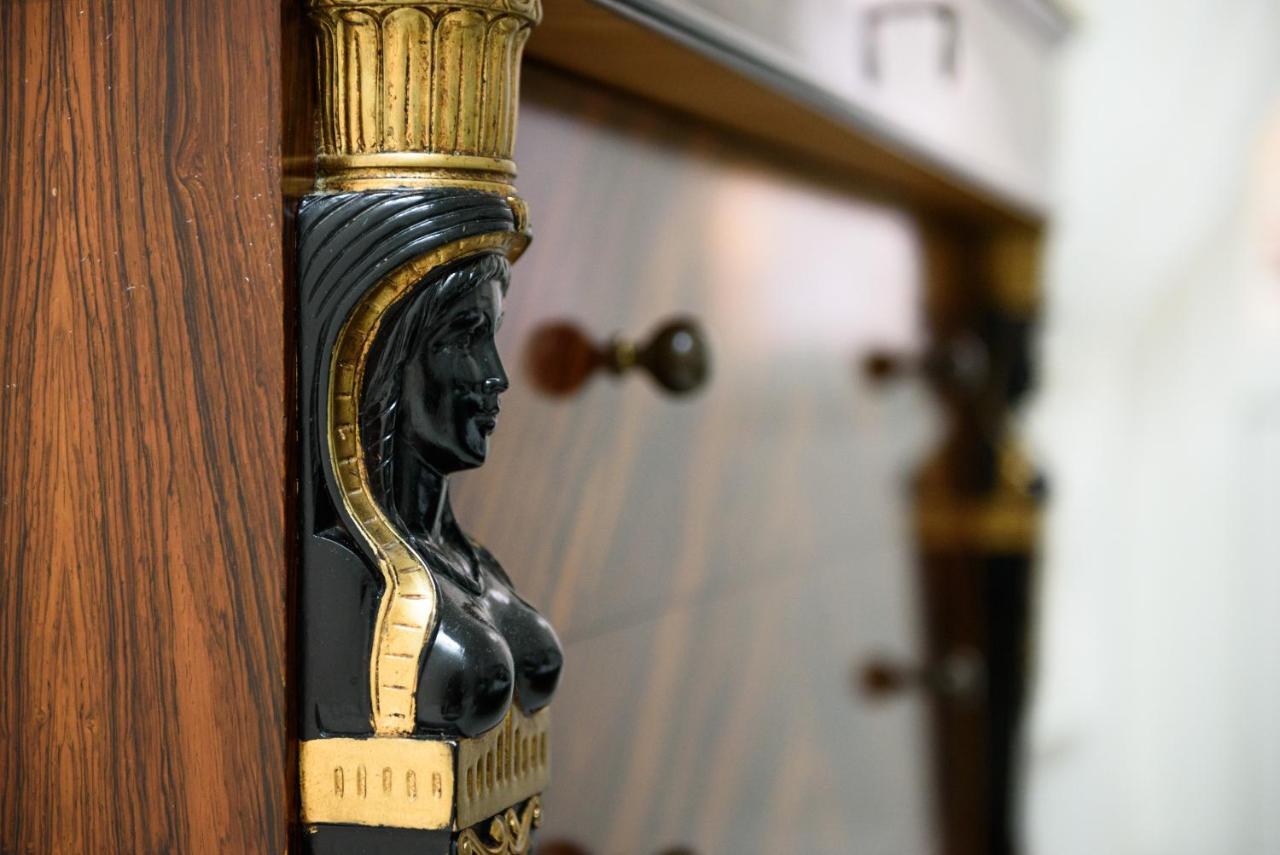 Palazzo Dello Spagnolo Suite Napels Buitenkant foto